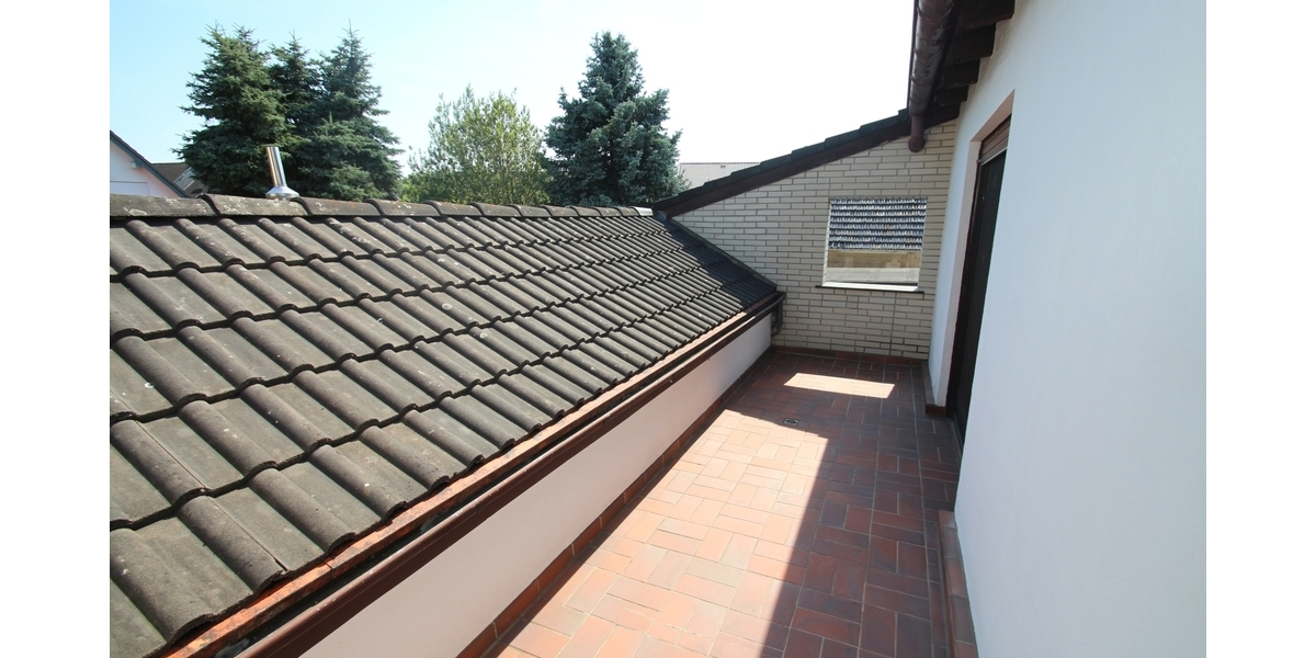 Mit 3D-Rundgang: Ihr neues Zuhause in Reusrath - Einfamilienhaus mit Potenzial und großem Grundstück - Einfamilienhaus Langenfeld | Angebot:26985260