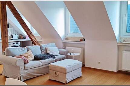 Wohnung Düsseldorf Altstadt - 2 Zimmer, 47 m&sup2;, 1.000&euro; | Angebot:26107066