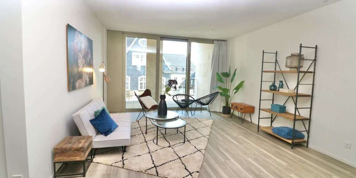 Etagenwohnung Solingen - 2 Zimmer, 97 m&sup2;, 1.261&euro; | Angebot:24699239