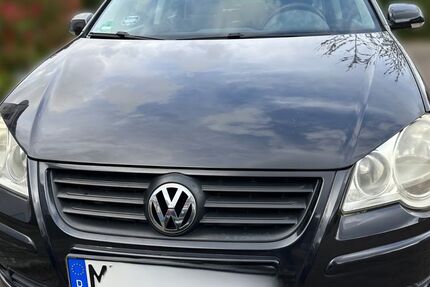 VW Polo 94.000 km 2.490 &euro; Mülheim 45481
