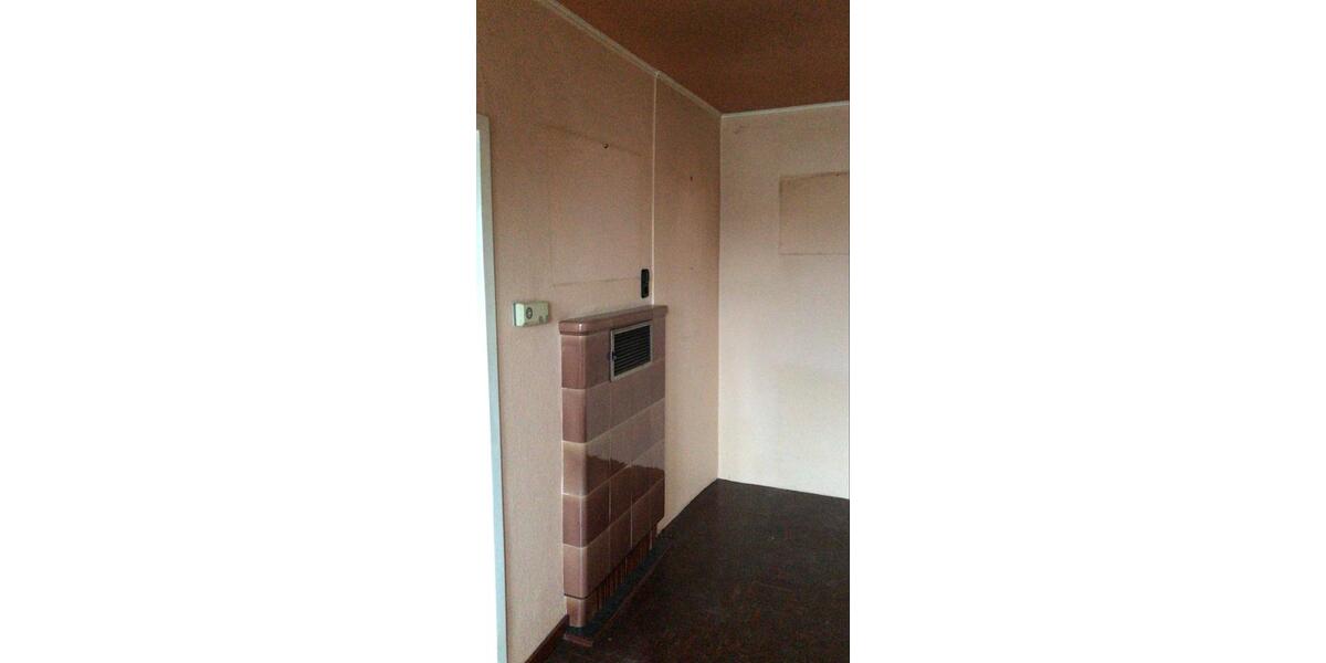 Etagenwohnung Wuppertal Gemarkung Barmen - 3 Zimmer, 77 m&sup2;, 490&euro; | Angebot:25964949