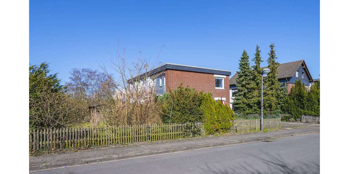 Einfamilienhaus Langenfeld - 8 Zimmer, 152 m&sup2;, 500.000&euro; | Angebot:25752363