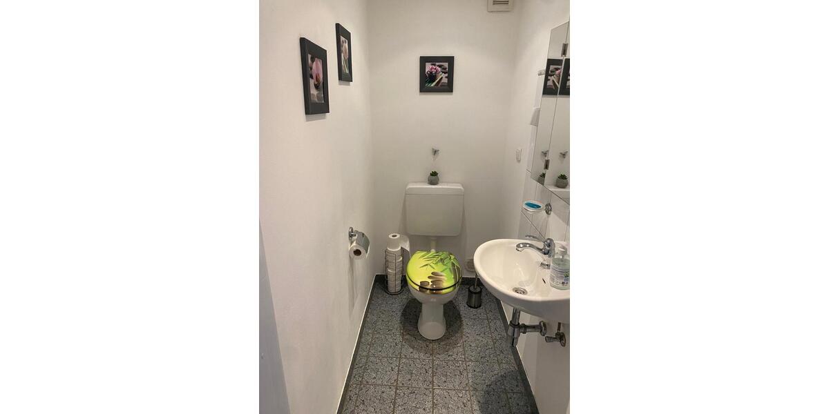 Etagenwohnung Wuppertal Arrenberg - 3 Zimmer, 100 m&sup2;, 950&euro; | Angebot:25960317