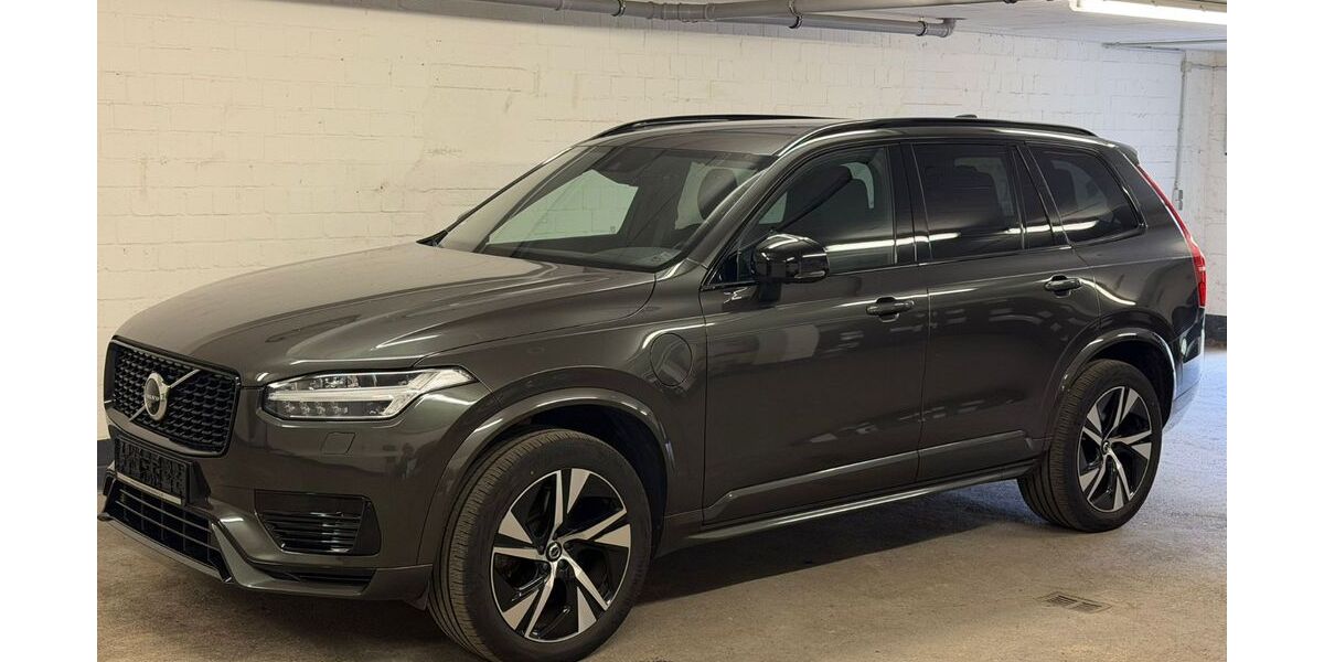 Volvo XC90 61.098 km 47.500 &euro; Düsseldorf 40468