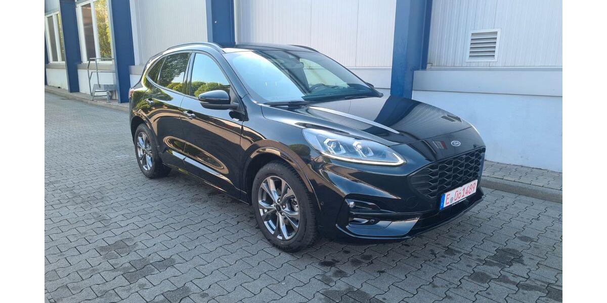 Ford Kuga 23.800 km 22.300 &euro; Essen 45276