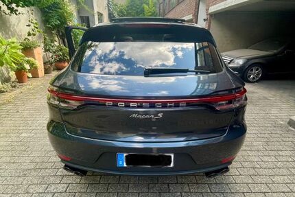 Porsche Macan 113.000 km 44.890 &euro; Solingen 42653