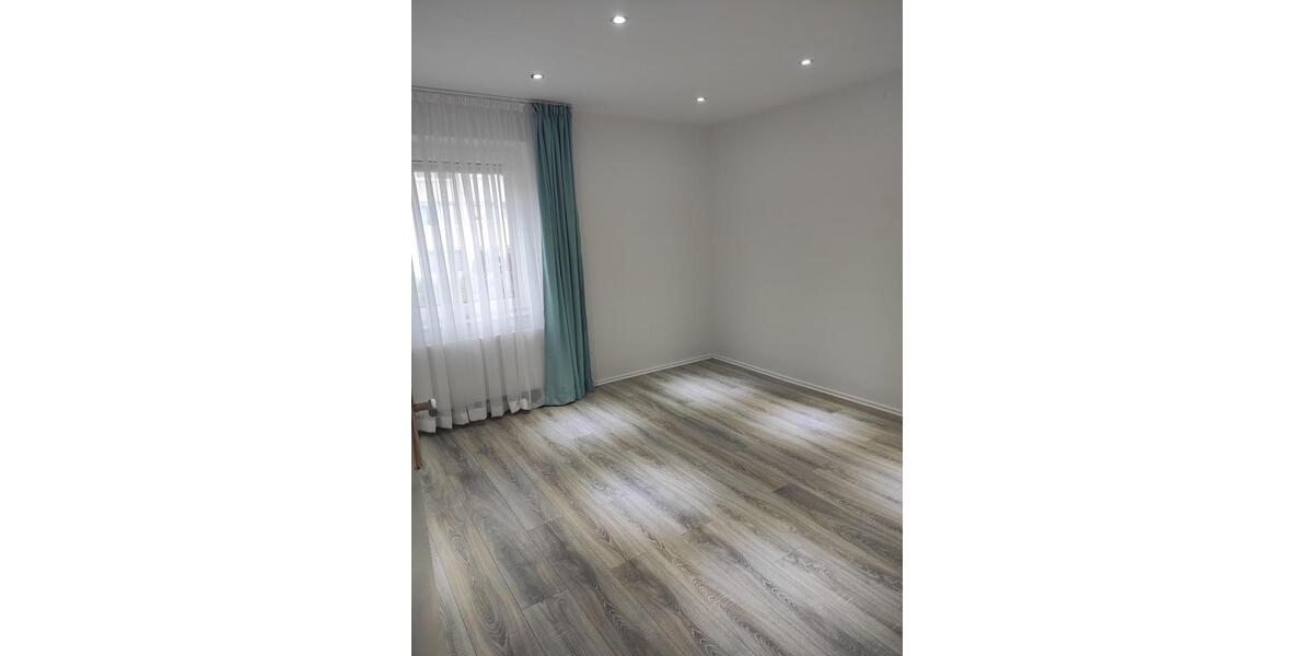 Etagenwohnung Mettmann - 2 Zimmer, 55 m&sup2;, 1.100&euro; | Angebot:26612588
