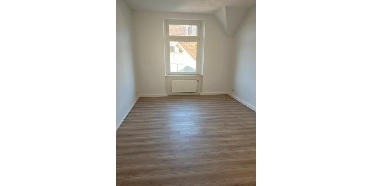 Etagenwohnung Wuppertal Gemarkung Langerfeld - 3 Zimmer, 83 m&sup2;, 730&euro; | Angebot:24850385