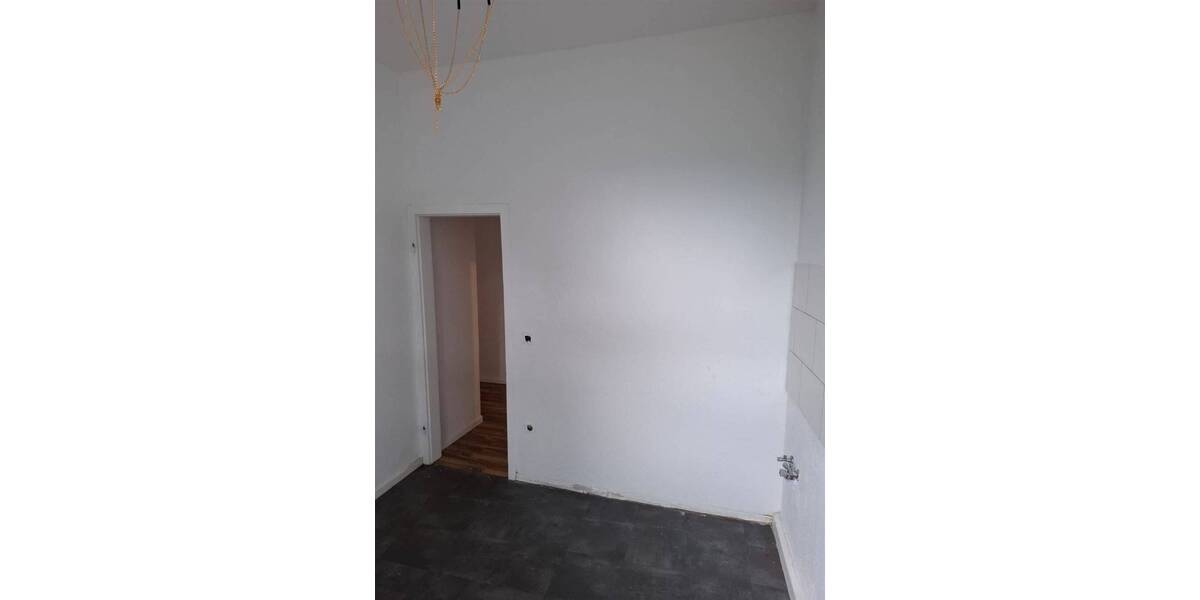 Etagenwohnung Gelsenkirchen Rotthausen - 2 Zimmer, 71 m&sup2;, 395&euro; | Angebot:25778445