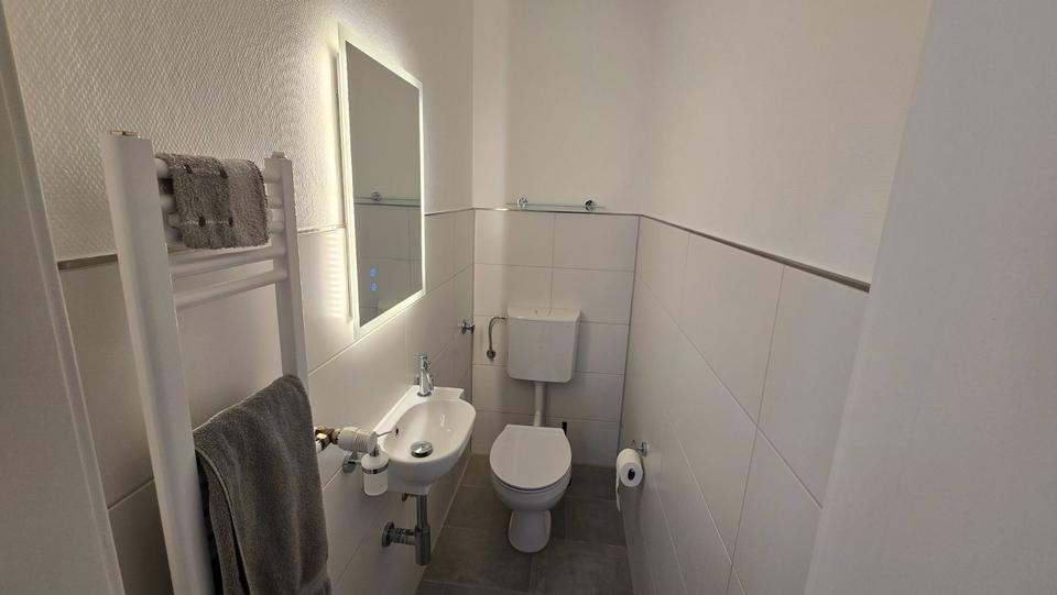 Etagenwohnung Essen Huttrop - 2.5 Zimmer, 67 m&sup2;, 680&euro; | Angebot:25945489