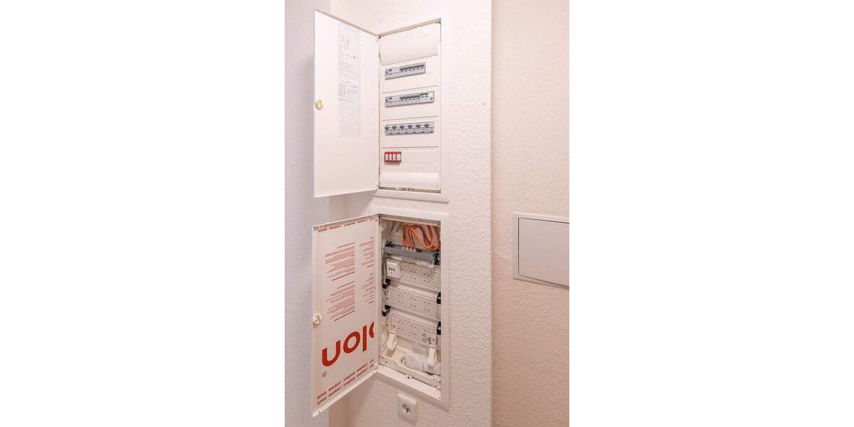 Etagenwohnung Düsseldorf Flingern Nord - 2 Zimmer, 82 m&sup2;, 1.330&euro; | Angebot:25745721