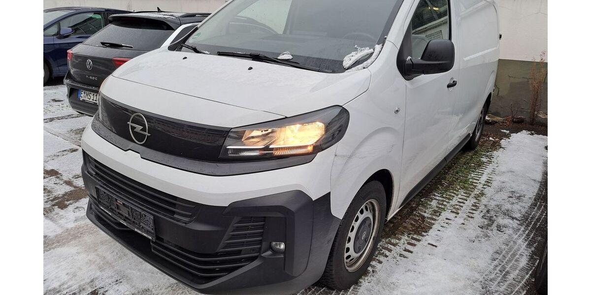 Opel Vivaro 41.253 km 23.490 &euro; Essen 45307