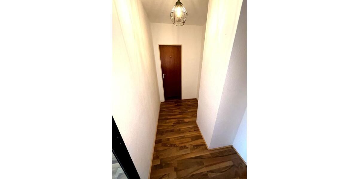 Etagenwohnung Wuppertal Arrenberg - 1 Zimmer, 40 m&sup2;, 500&euro; | Angebot:26022956