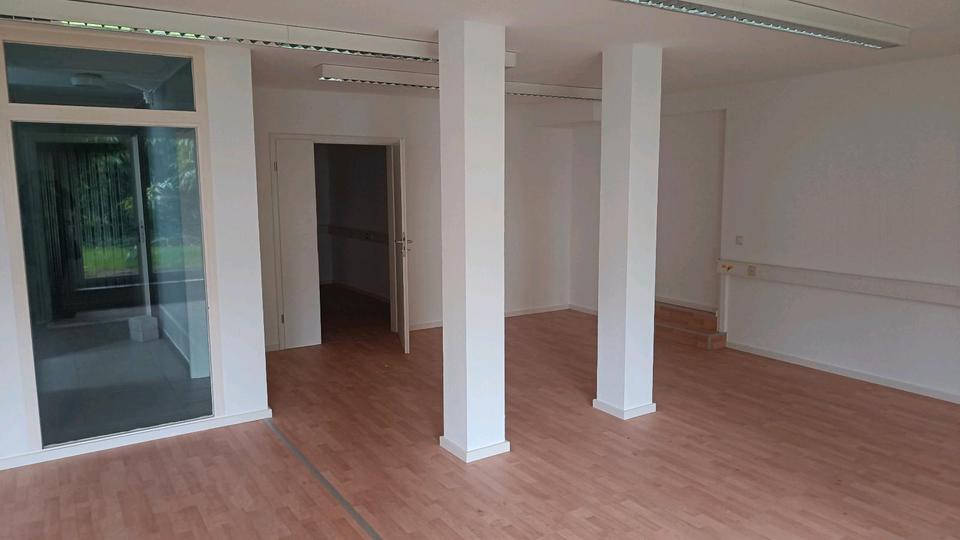 Gewerbeobjekt Düsseldorf Stadtbezirk 7 - 975&euro; | Angebot:23097462