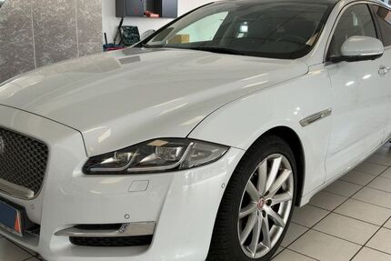 Jaguar XJ 119.500 km 22.999 &euro; Düsseldorf 40233