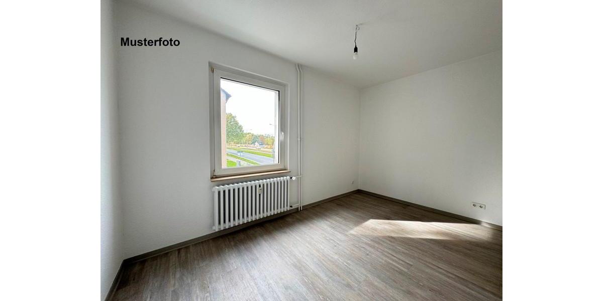 Erdgeschoßwohnung Bochum Bochum-Mitte - 2.5 Zimmer, 41 m&sup2;, 427&euro; | Angebot:25356233