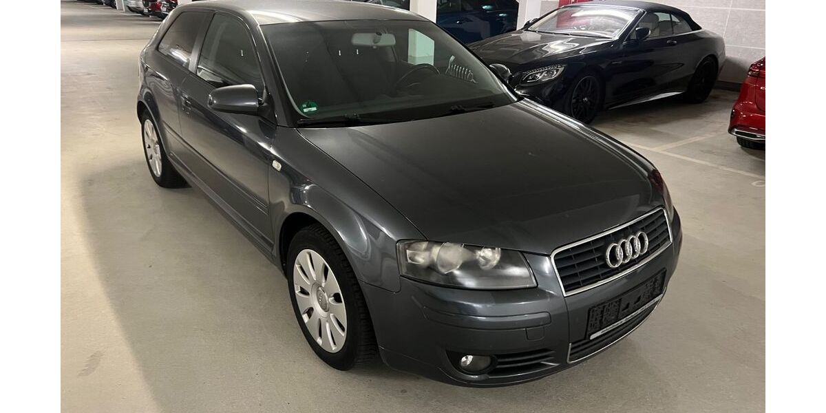 Audi A3 250.000 km 3.500 &euro; Essen 45326