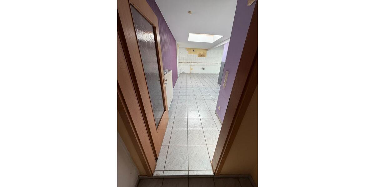 Etagenwohnung Gelsenkirchen Gelsenkirchen-Mitte - 4 Zimmer, 100 m&sup2;, 1.180&euro; | Angebot:26626170