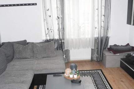 Wohnung Remscheid Süd - 2 Zimmer, 50 m&sup2;, 330&euro; | Angebot:25679224