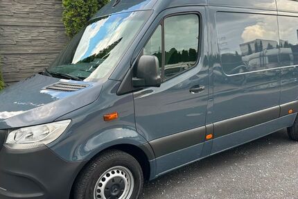 Mercedes-Benz Sprinter 100.463 km 22.900 &euro; Hilden 40721