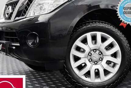 Nissan Pathfinder 293.665 km 10.490 &euro; Düsseldorf 40625
