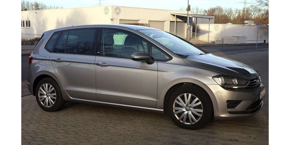 VW Golf Sportsvan 195.032 km 9.400 &euro; Haan 42781