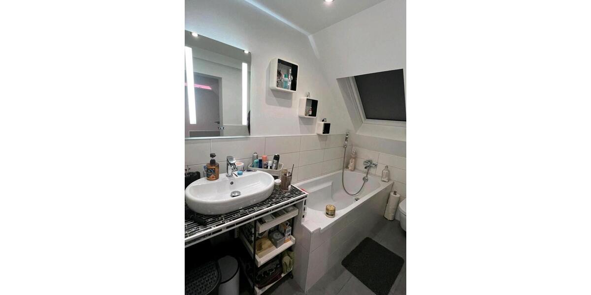 Reihenhaus Bochum Günnigfeld - 4.5 Zimmer, 111 m&sup2;, 354.000&euro; | Angebot:26095457