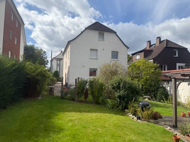 Einfamilienhaus Bochum Stiepel - 595.000&euro; | Angebot:25683410