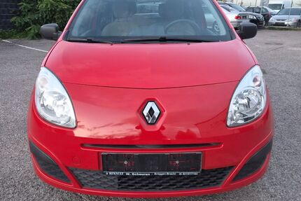 Renault Twingo 141.003 km 2.450 &euro; Essen 45356