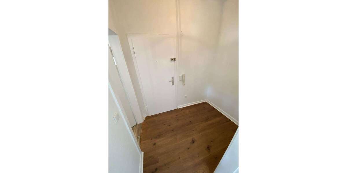 D-Zoo, möbl. 2 Zi. ETW, ruhig und Zentral in Einkaufsstraße , ca. 40qm Wfl., 8qm Keller - Etagenwohnung Düsseldorf Stadtbezirk 2 | Angebot:26844882