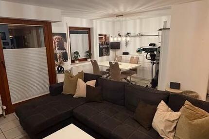 Wohnung Solingen Aufderhöhe - 2 Zimmer, 70 m&sup2;, 850&euro; | Angebot:25433316
