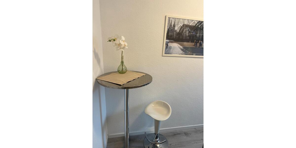 Etagenwohnung Wuppertal Brill - 1.5 Zimmer, 43 m&sup2;, 470&euro; | Angebot:25264783