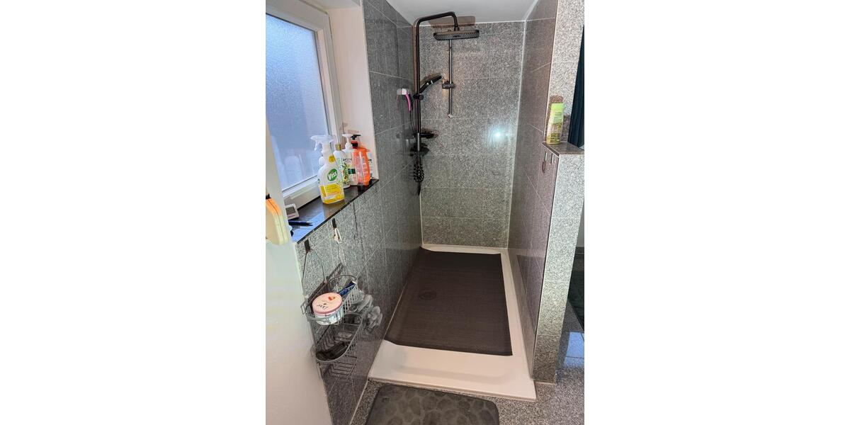 Doppelhaushälfte Remscheid Lüttringhausen - 5 Zimmer, 120 m&sup2;, 300.000&euro; | Angebot:27296262