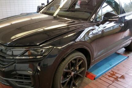 VW Touareg 74.083 km 51.646 &euro; Hagen 58091