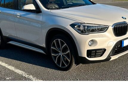 BMW X1 87.900 km 17.990 &euro; Düsseldorf 40595