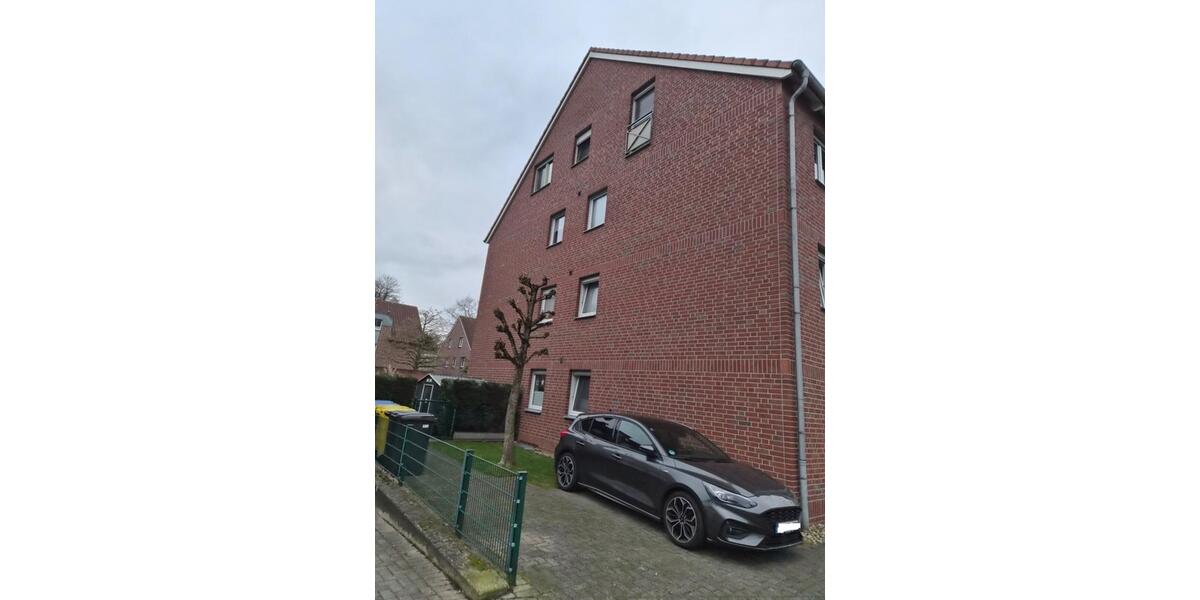 Dachgeschoßwohnung Gelsenkirchen Gelsenkirchen-Mitte - 2.5 Zimmer, 52 m&sup2;, 438&euro; | Angebot:25541294