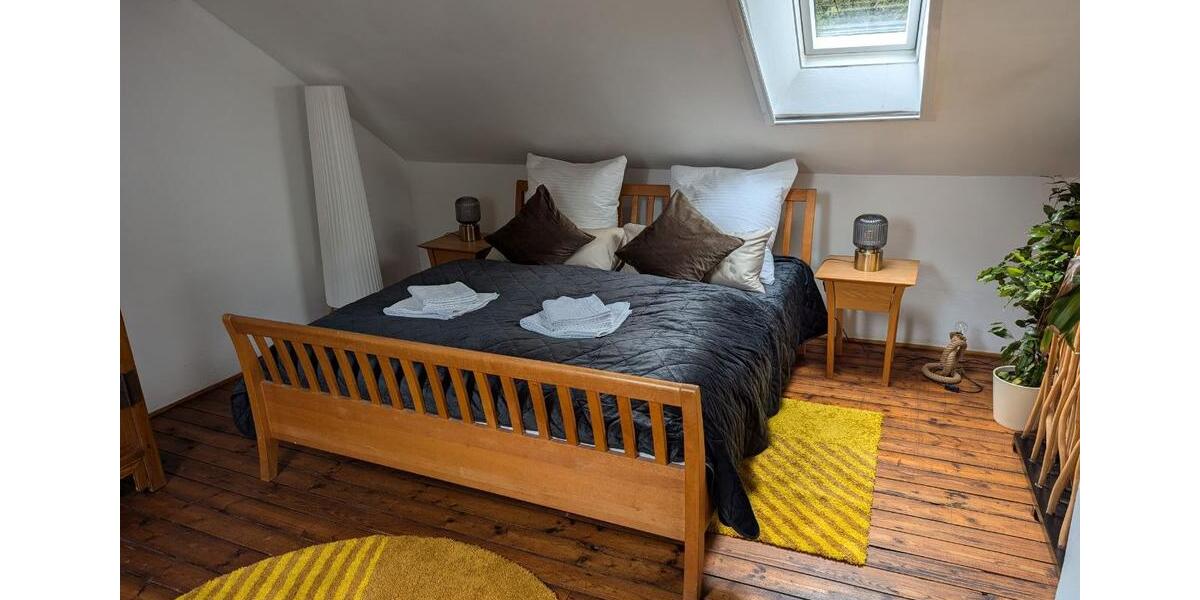 Reihenhaus Solingen Burg - 2.5 Zimmer, 100 m&sup2;, 1.800&euro; | Angebot:26568103