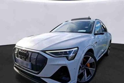 Audi e-tron 49.891 km 39.515 &euro; Hagen 58091