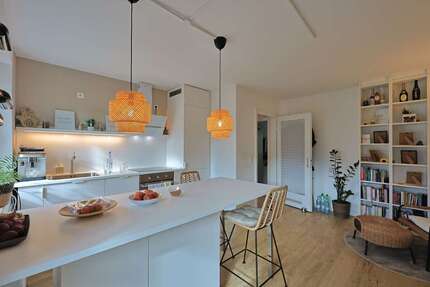 Wohnung Düsseldorf Mörsenbroich - 2 Zimmer, 50 m&sup2;, 229.000&euro; | Angebot:27347920