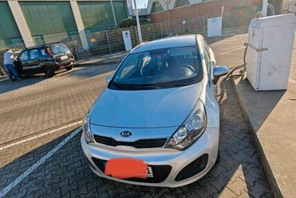 Kia Rio 108.500 km 5.300 &euro; Kürten 51515