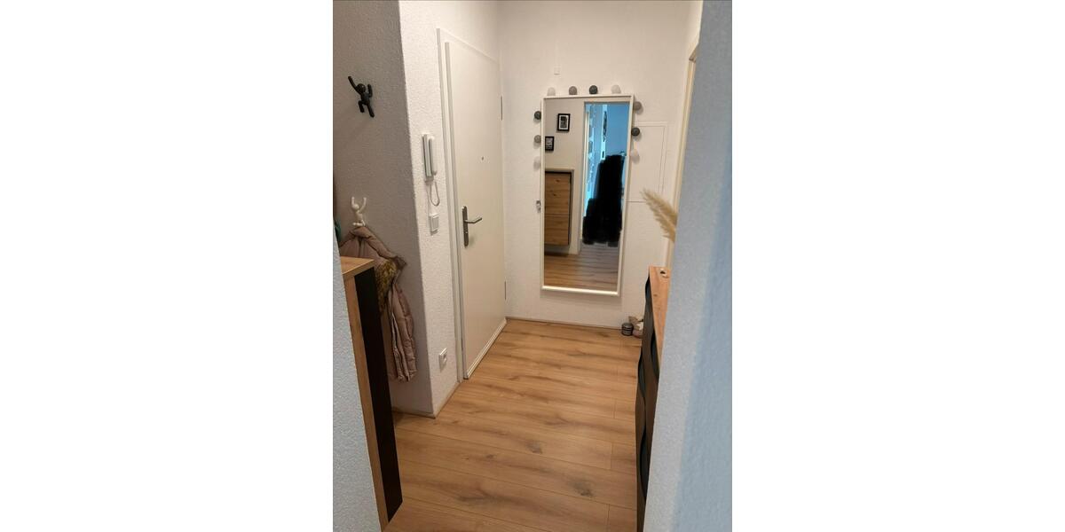 Dachgeschoßwohnung Essen Stadtbezirk VII - 3.5 Zimmer, 94 m&sup2;, 219.000&euro; | Angebot:26822553
