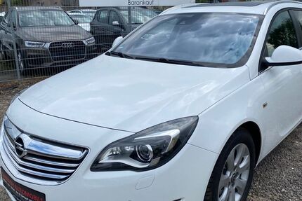 Opel Insignia 95.000 km 8.830 &euro; Düsseldorf 40231