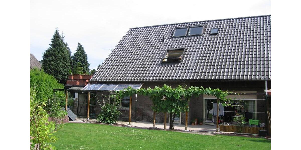 Einfamilienhaus Essen Stadtbezirk VII - 11 Zimmer, 280 m&sup2;, 895.000&euro; | Angebot:26036338