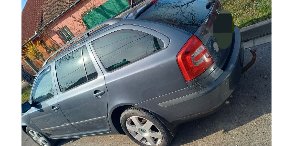 Skoda Octavia 220.000 km 2.890 &euro; Wuppertal 42239