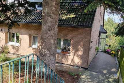 Haus Solingen-Solingen Solingen - 7 Zimmer, 185 m&sup2;, 349.000&euro; | Angebot:26092093