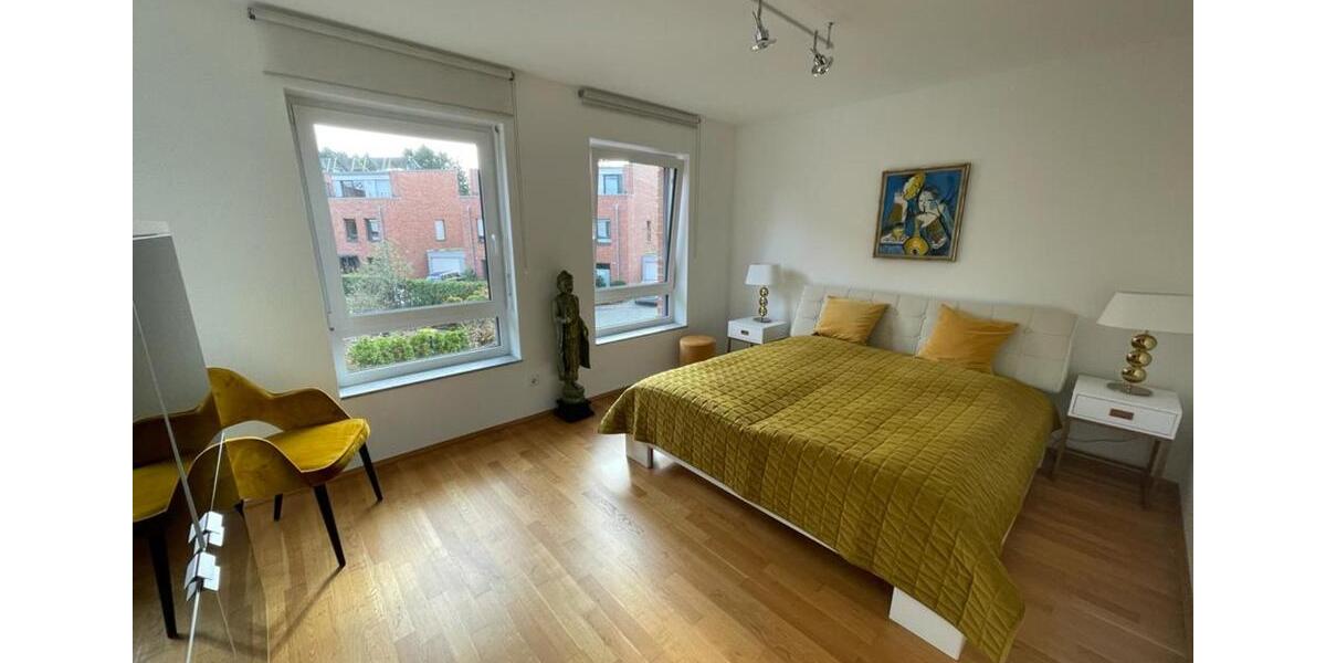 Doppelhaushälfte Düsseldorf Stadtbezirk 8 - 4 Zimmer, 150 m&sup2;, 3.400&euro; | Angebot:25868165