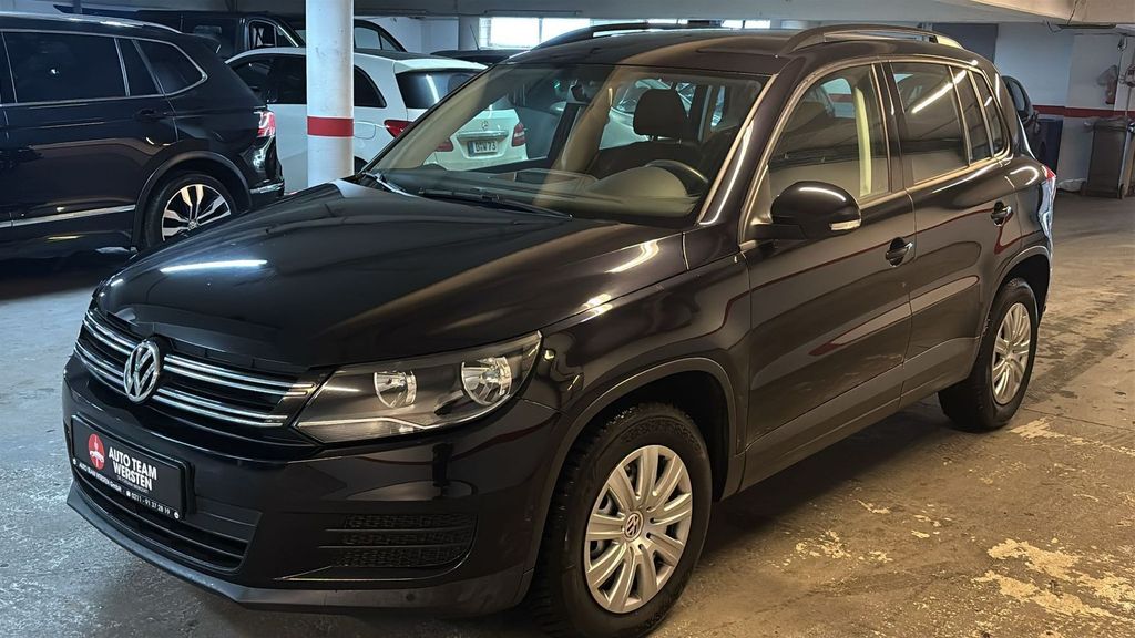 VW Tiguan 135.600 km 9.990 &euro; Düsseldorf 40591