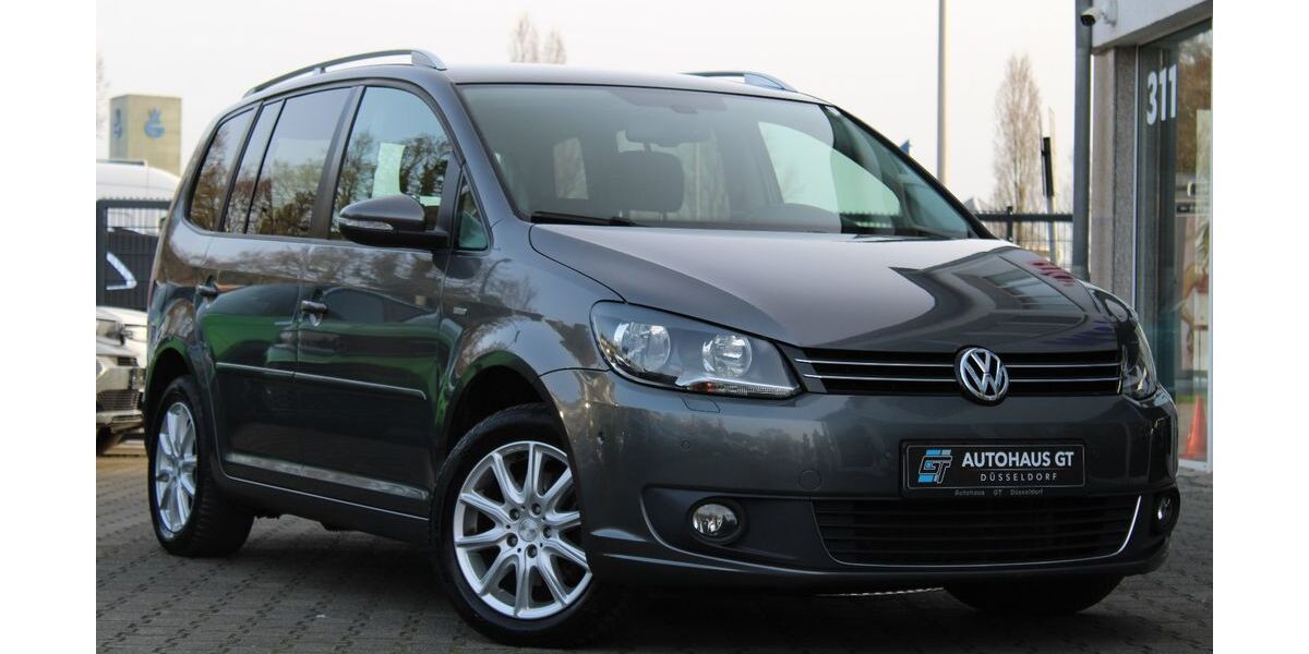 VW Touran 156.658 km 11.999 &euro; Düsseldorf 40625