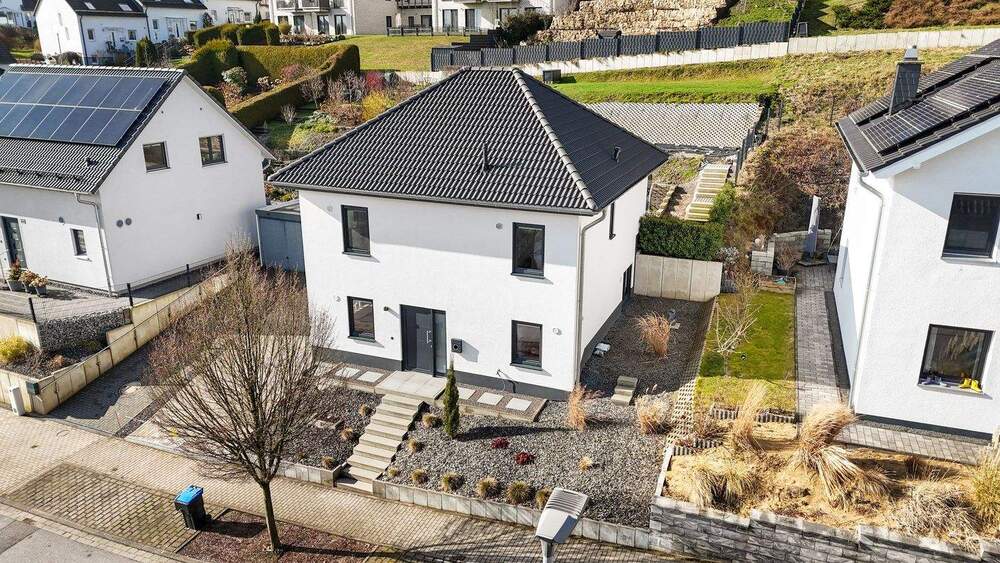 Einfamilienhaus Breckerfeld - 4 Zimmer, 125 m&sup2;, 599.000&euro; | Angebot:25735220