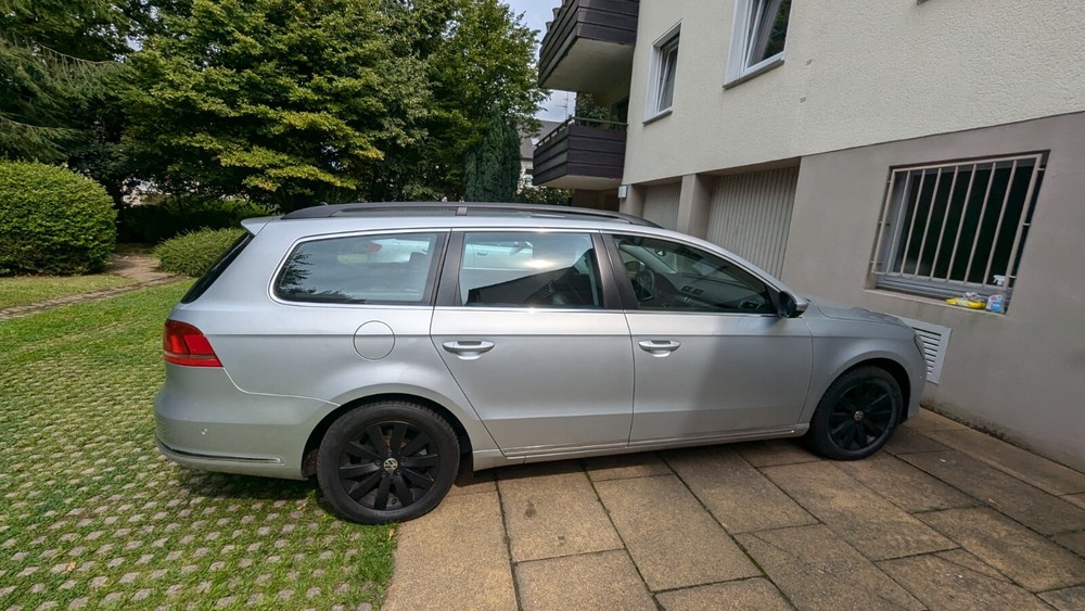 VW Passat Variant 206.515 km 9.500 &euro; Essen 45121